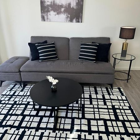 Appartement 1508- Heart Of Waikiki With Kitchen-Free Parking-King Bed-Corner Unit à Honolulu Extérieur photo